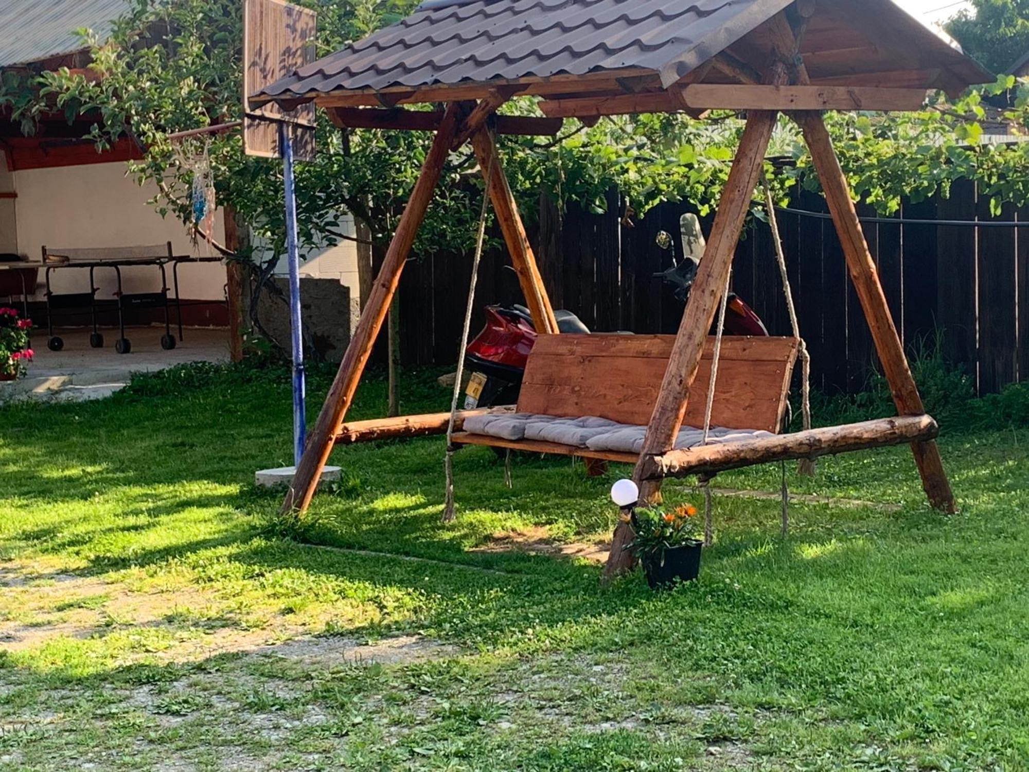 Casa Mari Otel Cîrţişoara Dış mekan fotoğraf